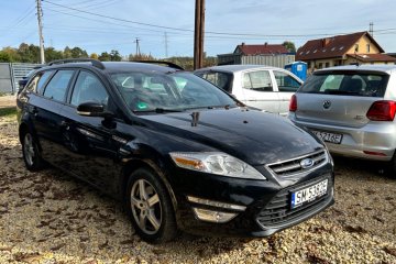 1.6b 125km, 153tys km. Grzana szyba i fotele